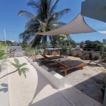 Modern Apartment/3Bedrooms/2Bathrooms/Rooftop/Jacuzzi Pointe aux Sable Dış mekan fotoğraf